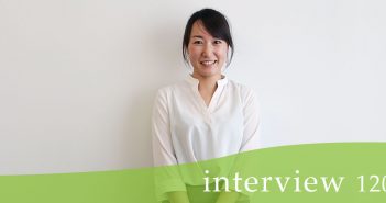 自分で企画したドアを街なかで発見!(LIXIL) 先輩インタビューLIXIL